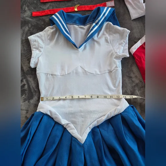 Sailor Moon Costume Red and Blue XS - Picture 5 of 13